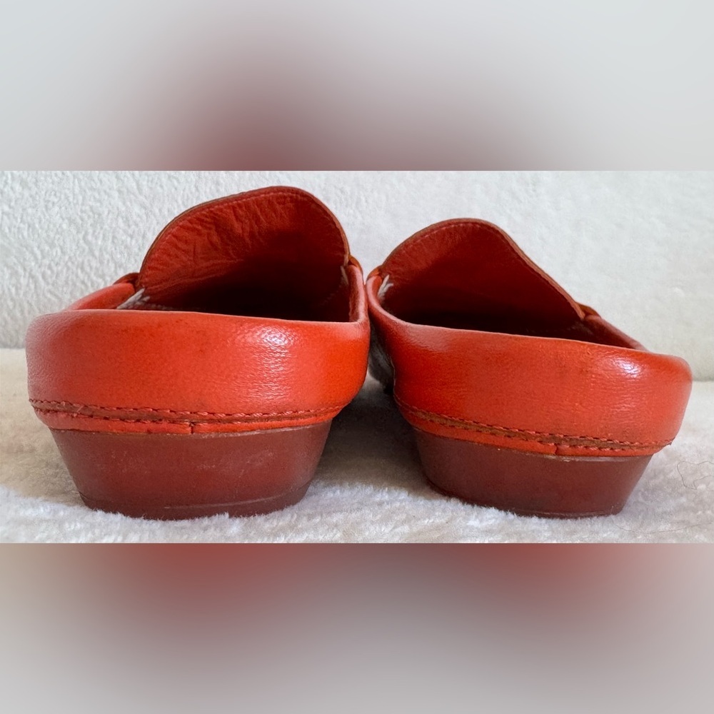 Salvatore Ferragamo Women's Orange Leather Mules Slip-on Size 8 - Picture 6 of 10